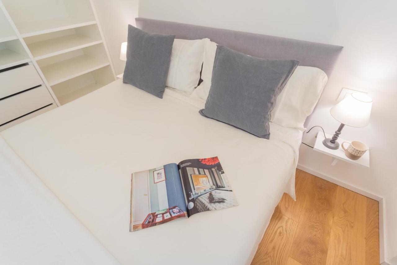A Step From The Lake Apartment By Rent All Комо Екстериор снимка